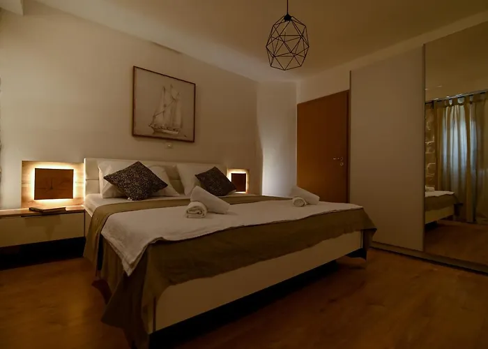 Ciciliani * 特罗吉尔