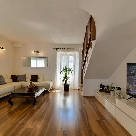 Apartmán Ciciliani *