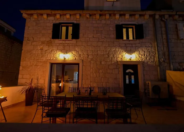 Ciciliani Appartement Trogir