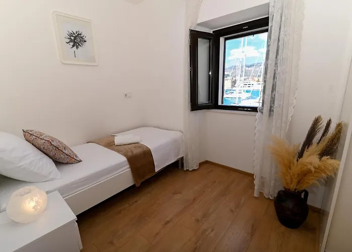 Ciciliani Appartement Trogir